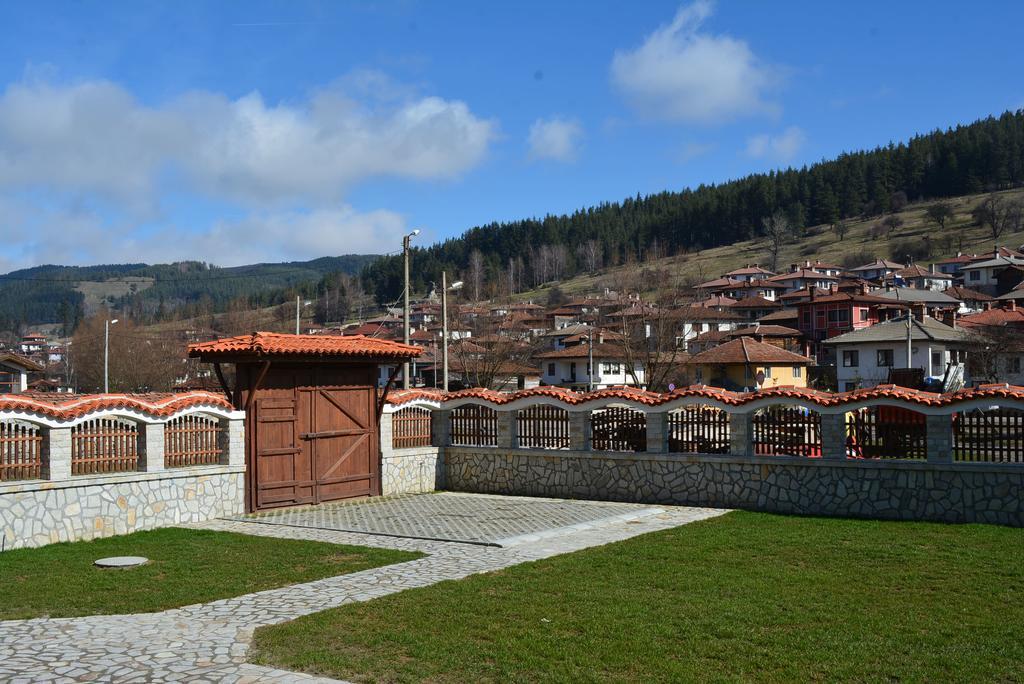 Guest House H Dzhogolanov Koprivshtitsa Exterior foto