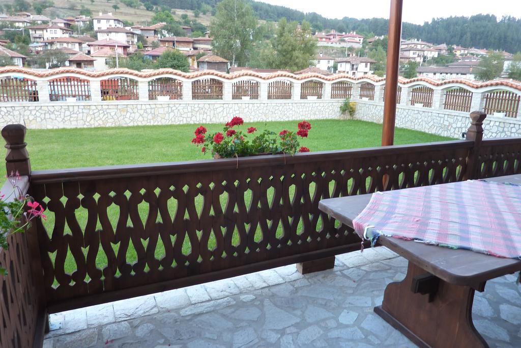 Guest House H Dzhogolanov Koprivshtitsa Exterior foto