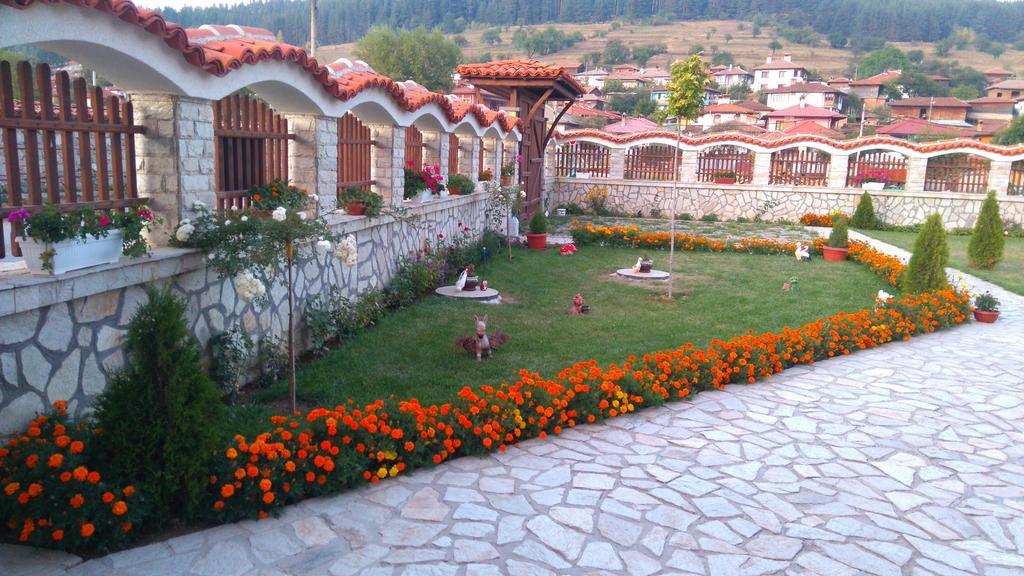Guest House H Dzhogolanov Koprivshtitsa Exterior foto