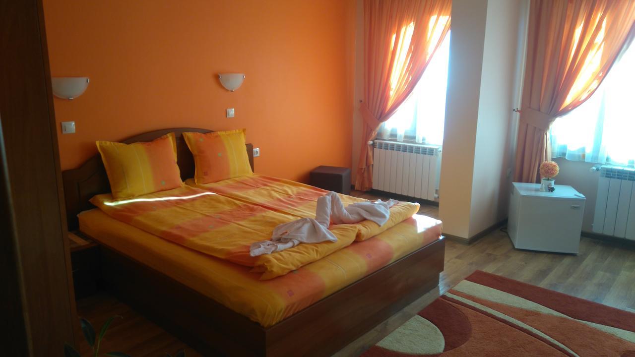 Guest House H Dzhogolanov Koprivshtitsa Exterior foto